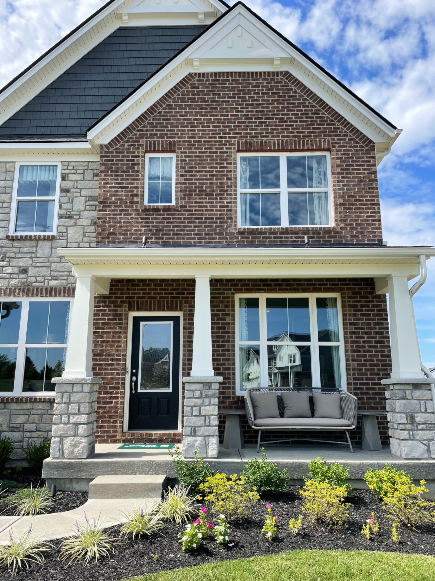 STA-LanesEnd-Gray-TV-000-10-scaled-1500x0-c-default