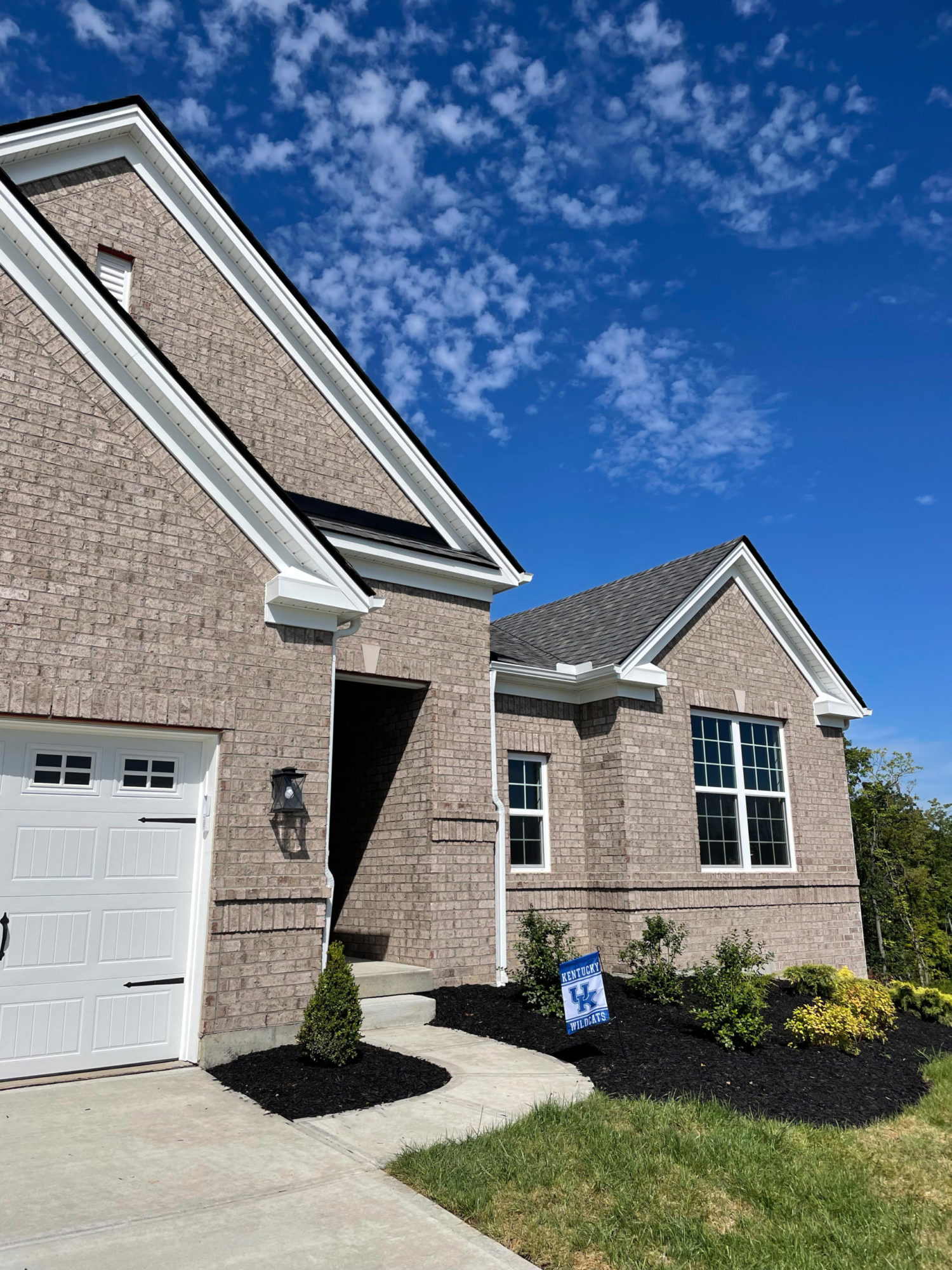 STA-Winstar-Gray-TV-000-12-scaled-1500x0-c-default