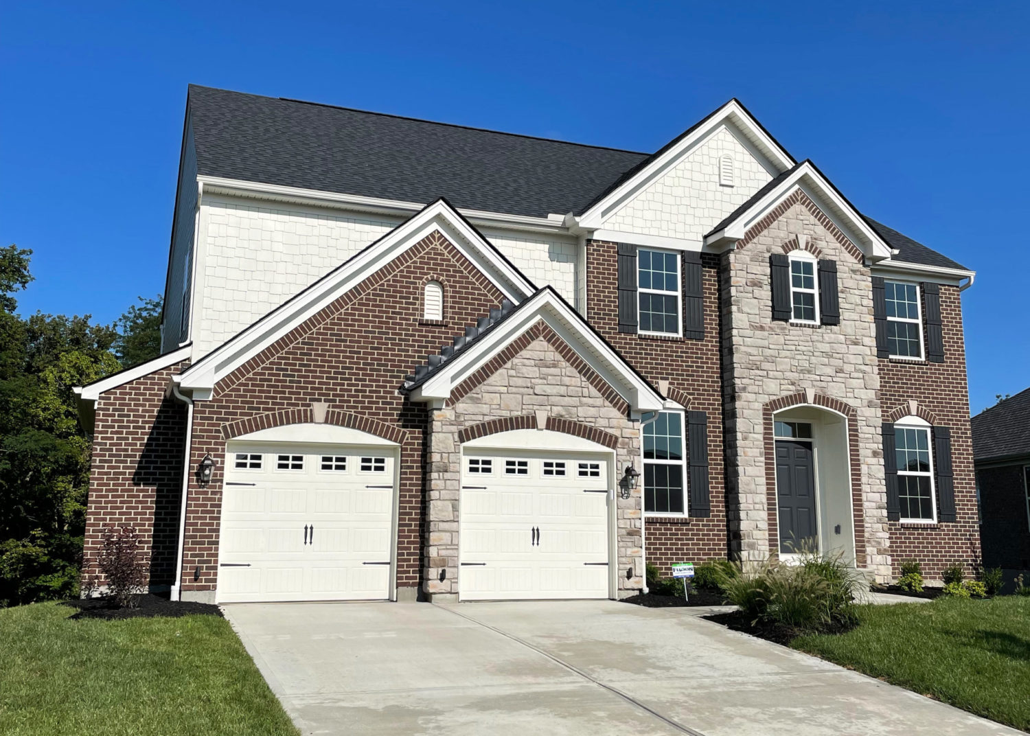 TER-VintagePort-Gray-TV-000-13-scaled-1500x0-c-d