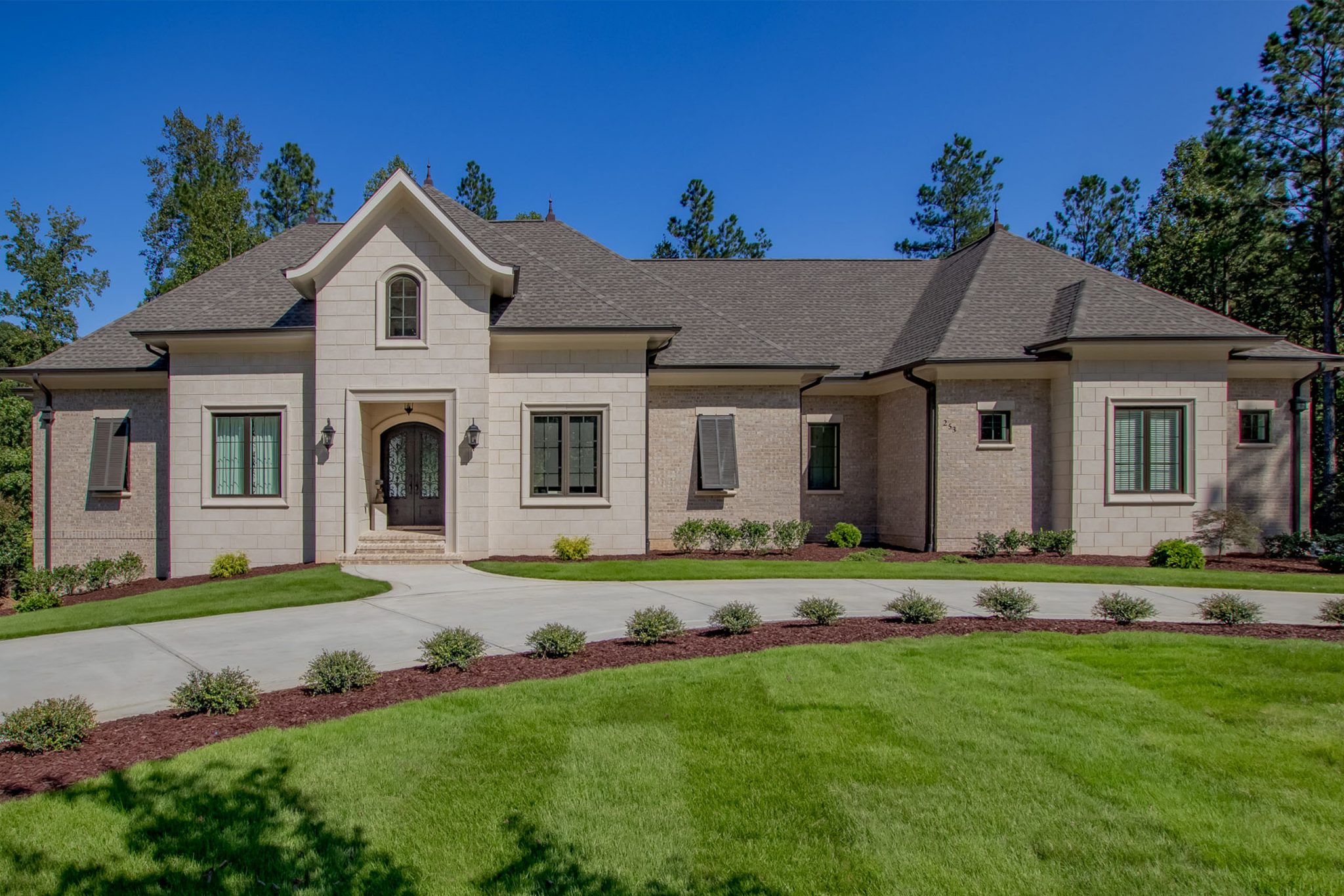 NOTTINGHAM TUDOR 6035